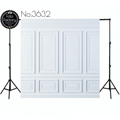 Backdrop white moulding 3632