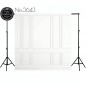 Backdrop white moulding 3643