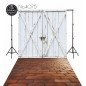 Backdrop white rustic door 4075