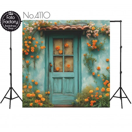 Backdrop flowers blue door 4110