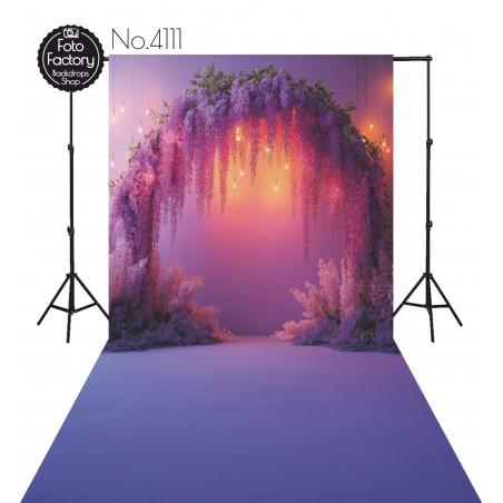 Backdrop purple flower garland 4111
